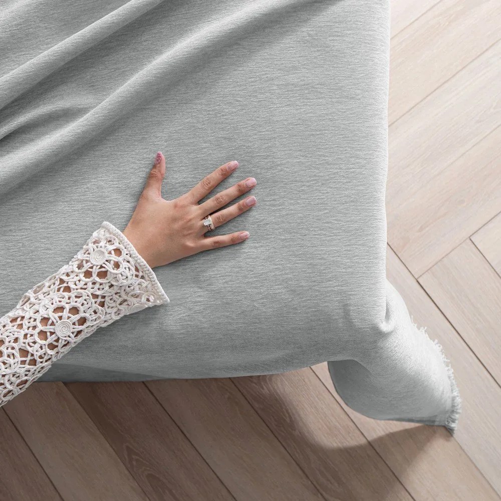 Jasnoszara narzuta z szenilu 220x240 cm Talo – Filumi