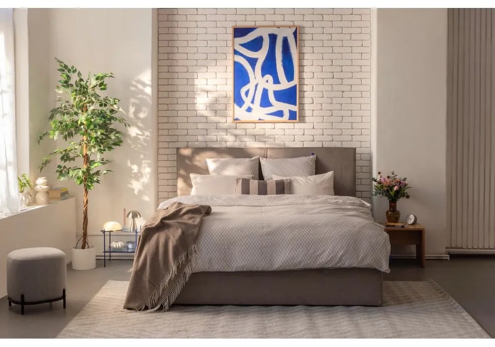 Łóżko tapicerowane dwuosobowe taupe z miejscem do przechowywania z materacem/kratką 180x200 cm Thessa Bold - Bonami Selection