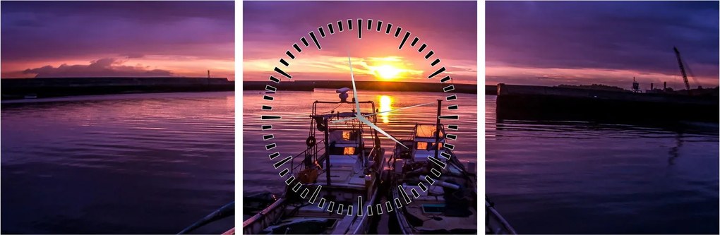 Obraz łodzi rybackich w porcie (z zegarem) (90x30 cm)