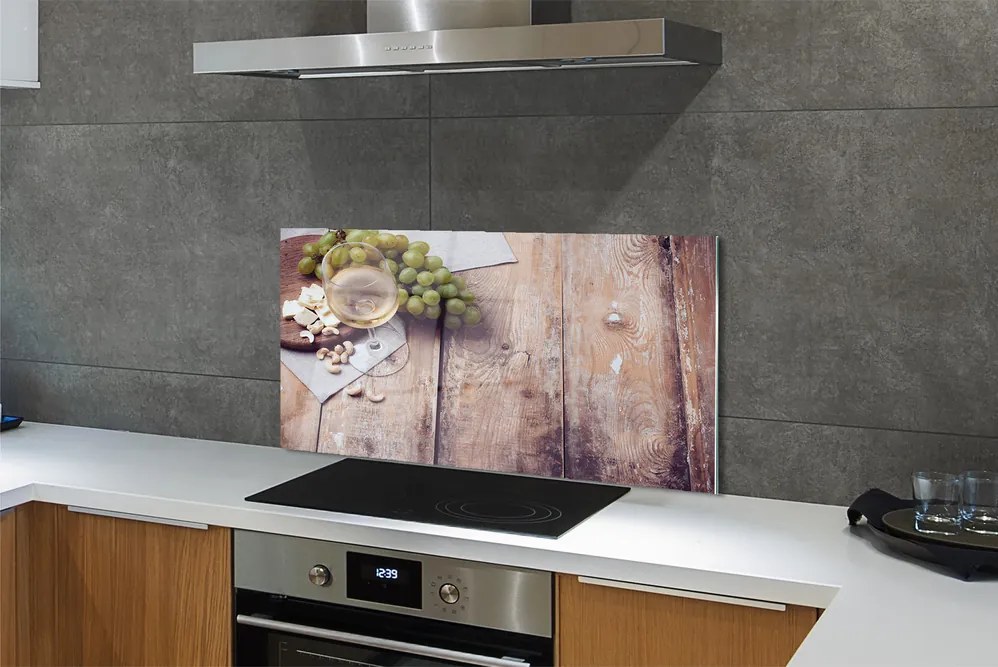 Szklany Panel Przekąski i Czerwone Wino