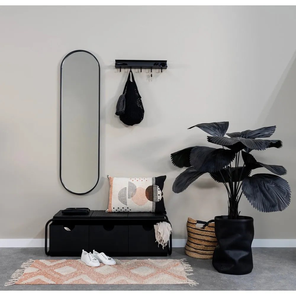 Czarny metalowy wieszak ścienny z półką 50 cm Easy – Spinder Design