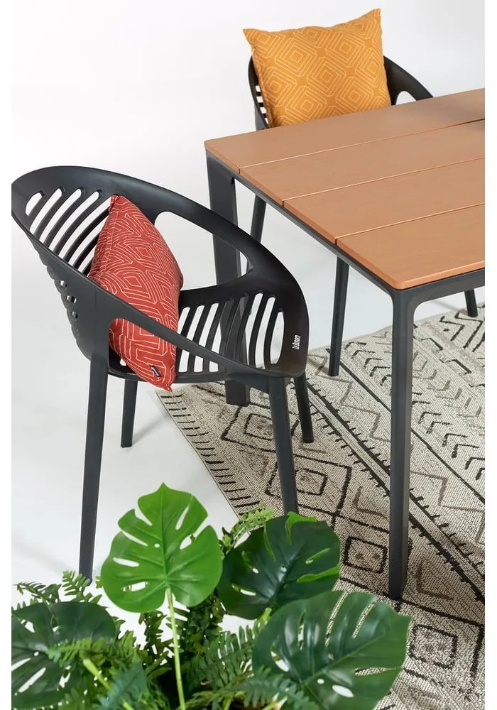 Czarne krzesło ogrodowe Bonami Essentials Joanna