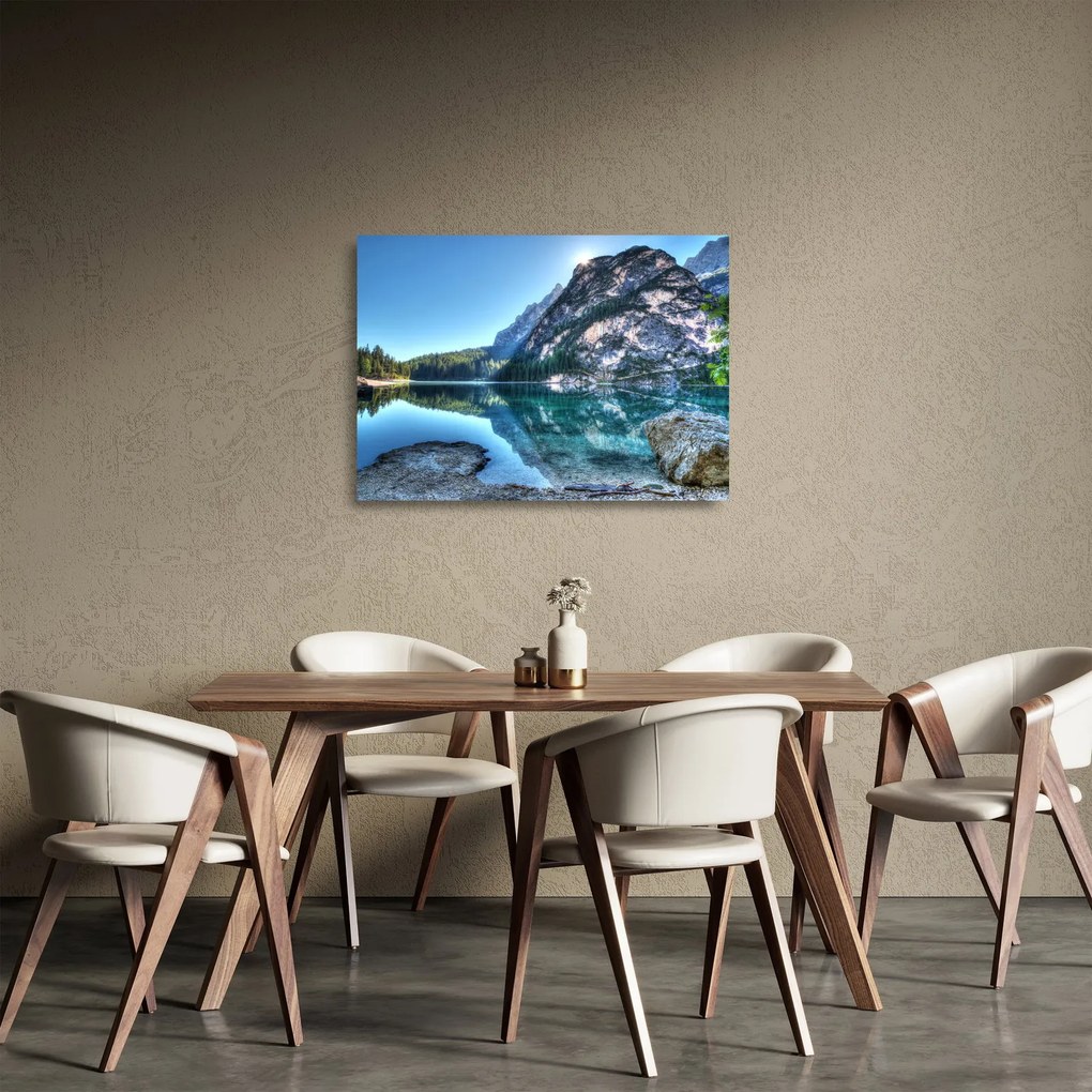 Obraz na szkle wysokogórskiego jeziora (70x50 cm)