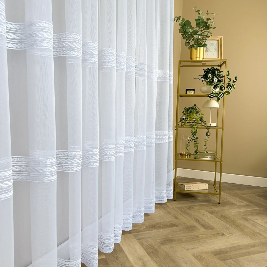 Firana haftowana Sara trzy pasy opalizująca nitka bambus - wys. 280 cm