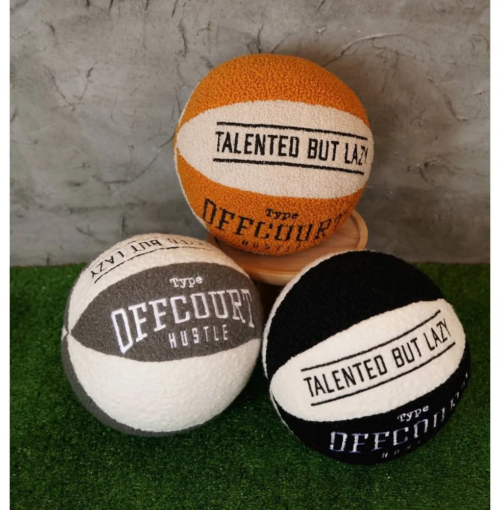 Poduszka dekoracyjna z materiału bouclé ø 25 cm Basketball – Mioli Decor