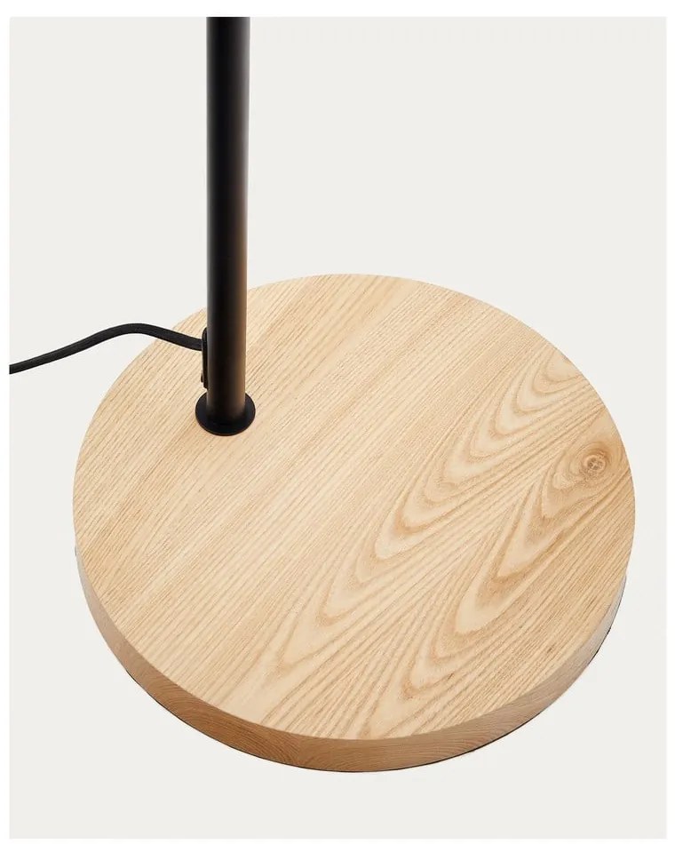 Czarna/w naturalnym kolorze lampa stojąca z metalowym kloszem (wysokość 150 cm) Catlar – Kave Home