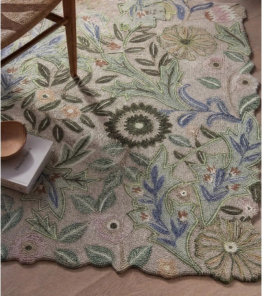 Zielony wełniany dywan tkany ręcznie 120x170 cm Bryony Shaped Floral – Flair Rugs