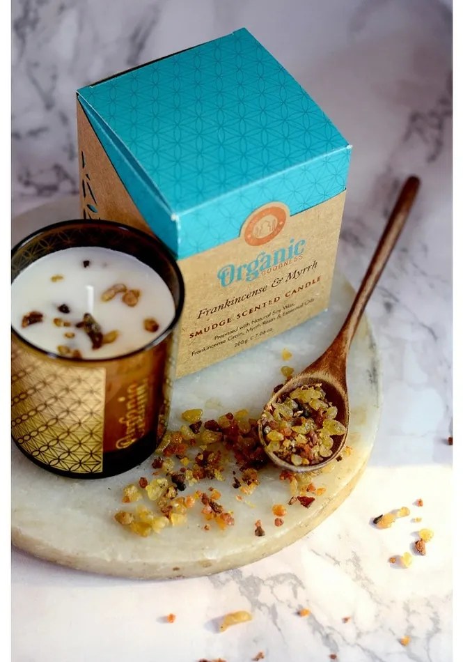 Organiczna świeca kadzidlana Frankincense &Myrrh 200 g w szklanym pojemniku ze złotą folią