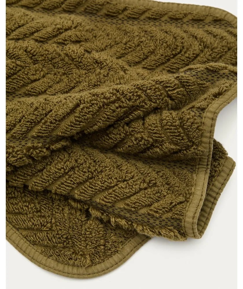 Zielony bawełniany ręcznik frotte 30x50 cm Rune – Kave Home