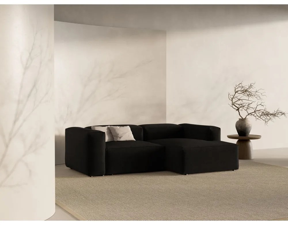 Czarny narożnik (prawostronny/z szezlongiem) Bergamo – Cosmopolitan Design