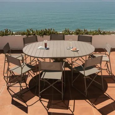 Zestaw Stołu 145-200x145 Cm Rozkładanego Z Aluminium Barces Oraz 8 Składanych Krzeseł Ogrodowych Melida Z Stali Moka Brown - Sklum