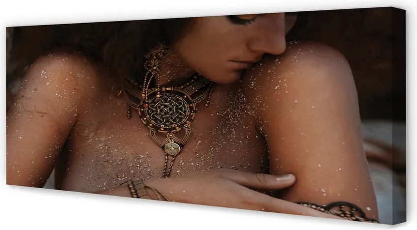 Zdjęcie na płótnie Kobieta w Biżuterii