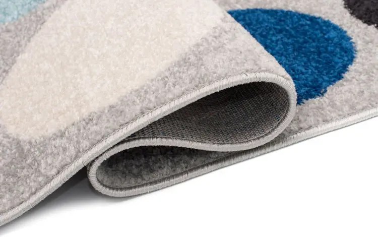 Szary dywan w kolorowe kropki w stylu skandynawskim E7-K02