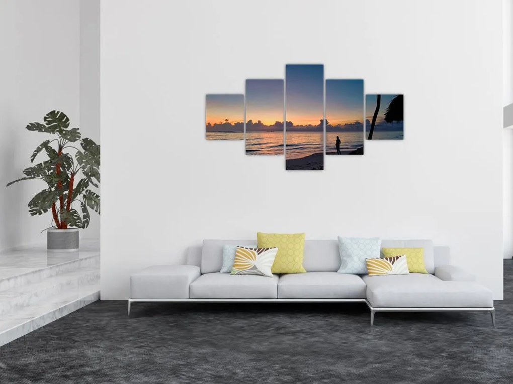 Obraz kobiety na plaży (125x70 cm)