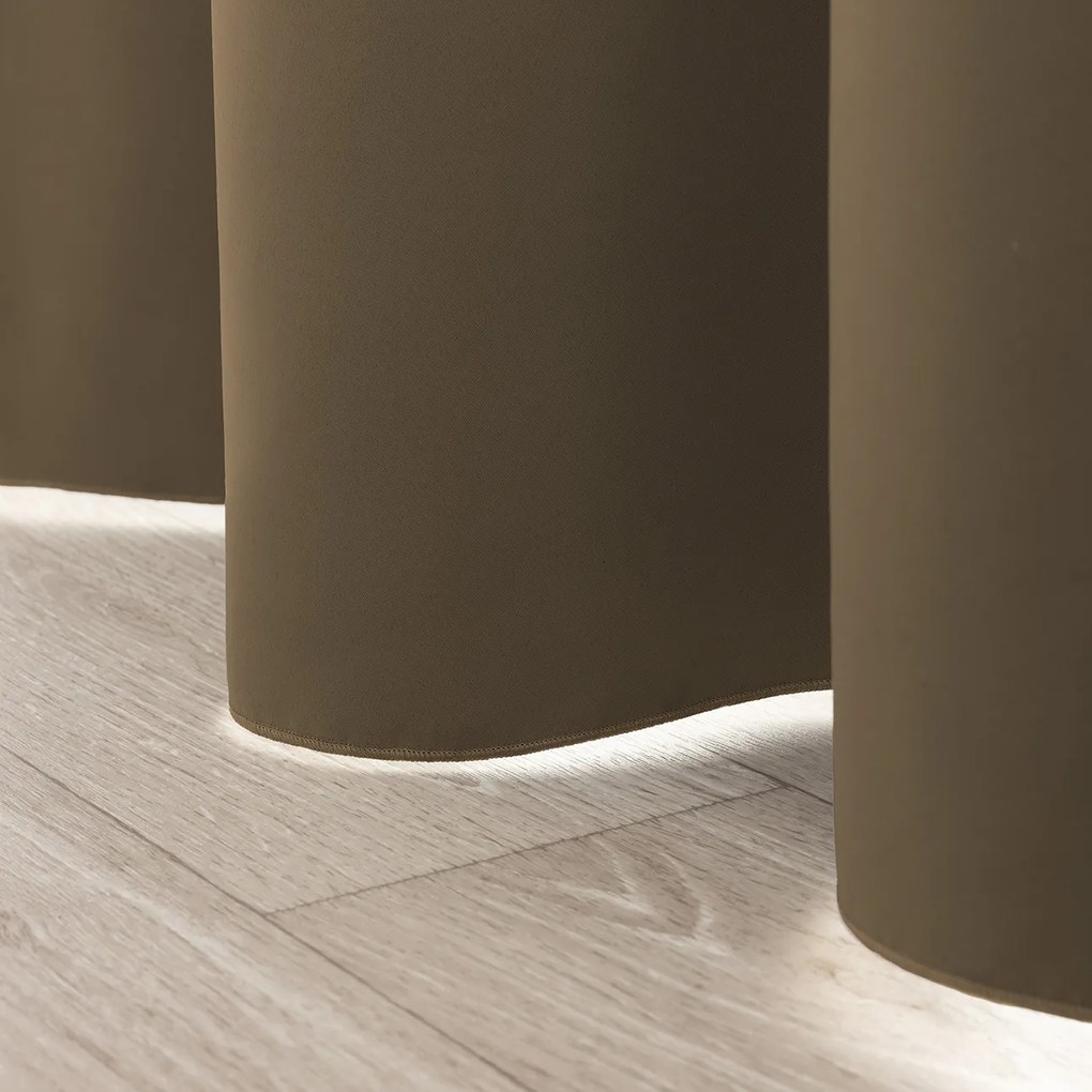 Zasłona zaciemniająca na taśmie marszczącej szaro-brązowy 140 x 280 cm 1 szt.