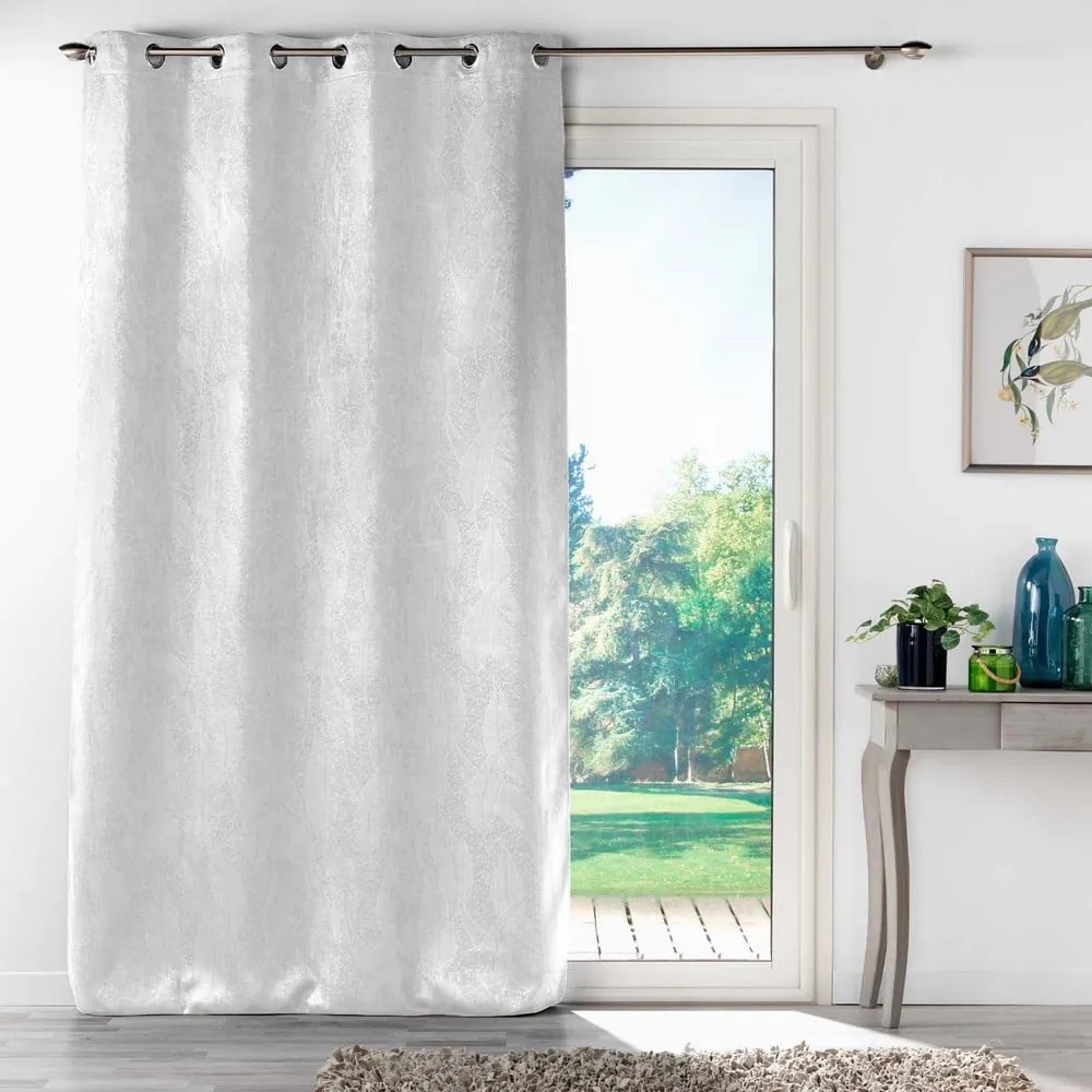 Biała aksamitna zasłona zaciemniająca 135x280 cm Melodie – douceur d'intérieur
