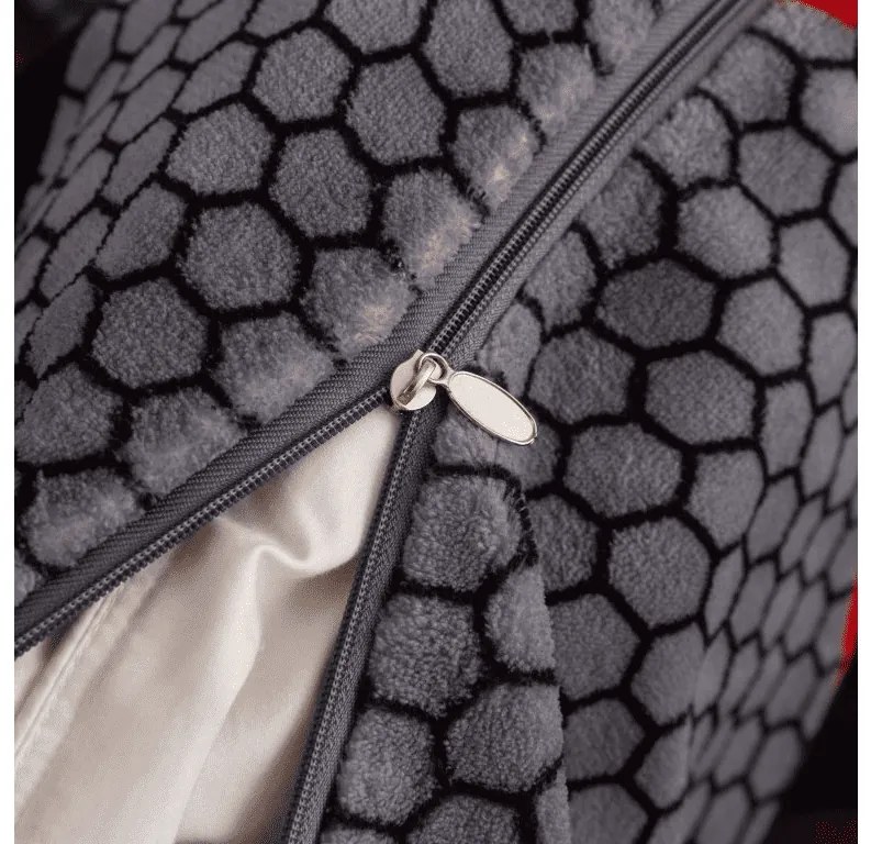 PrzytulneMieszkanie.pl PrzytulneMieszkanie.pl Pościel z mikropluszu ZORINO szara Rozmiar pościeli: 70 x 80 cm | 140 x 200 cm