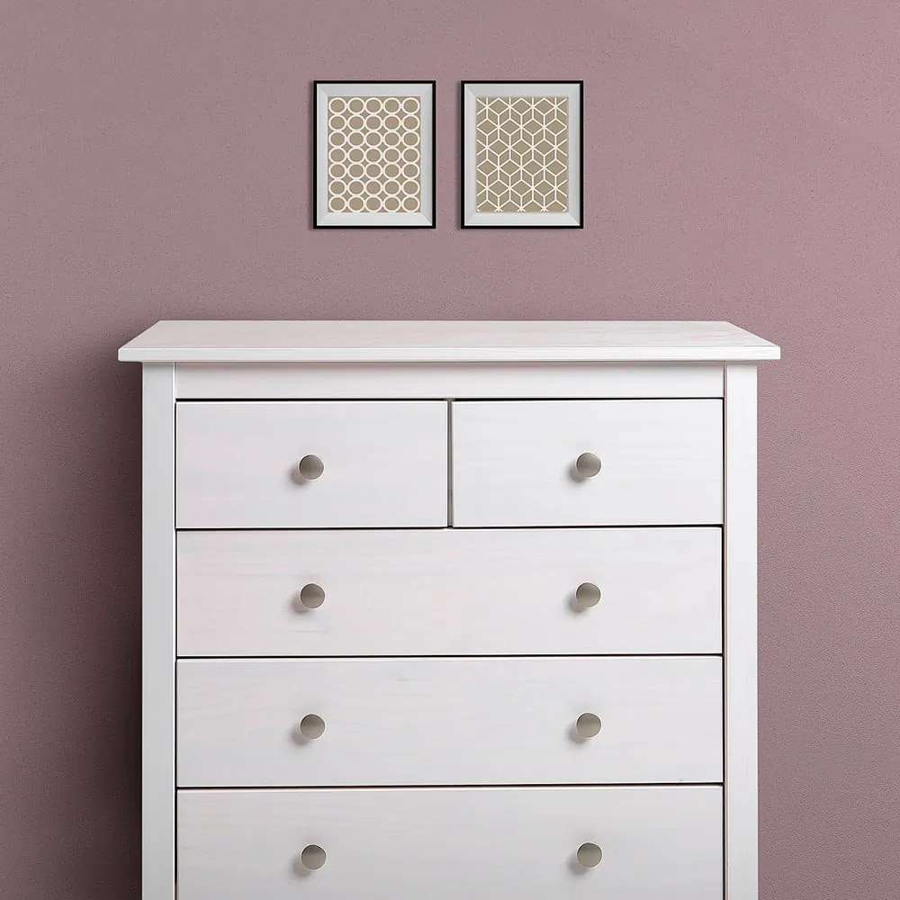 Biała wysoka komoda z litego drewna sosnowego 79x80 cm Berna – Marckeric