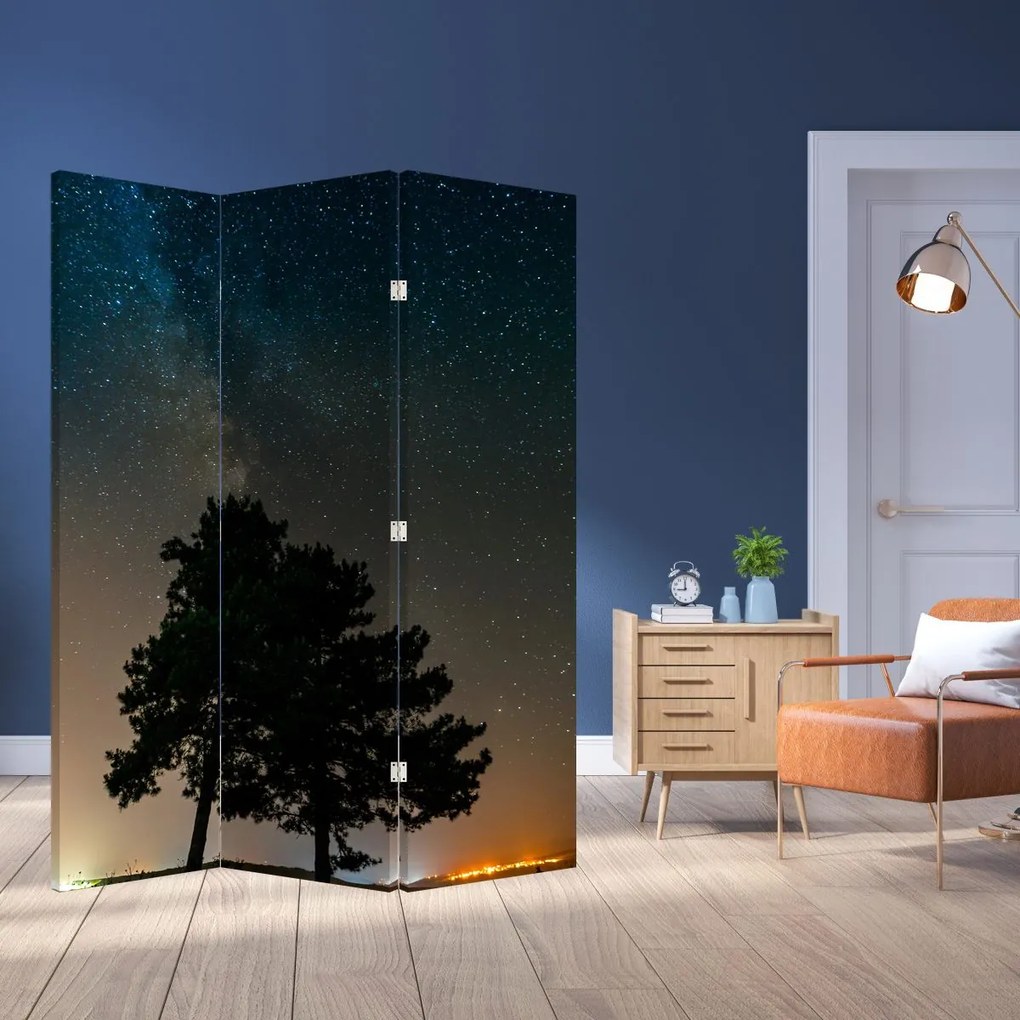 Parawan - Nocne niebo z drzewami (126x170 cm)