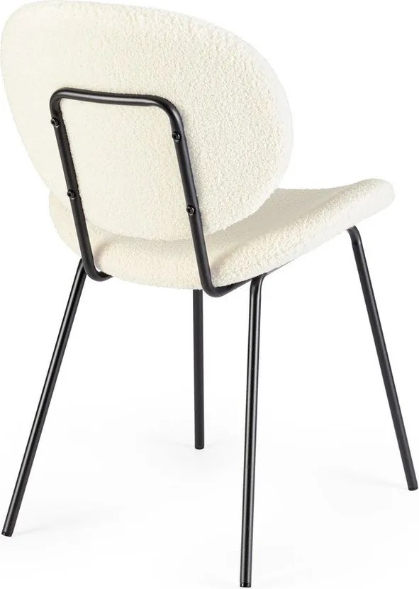 Białe tapicerowane krzesło Maddie – Yes Everyday