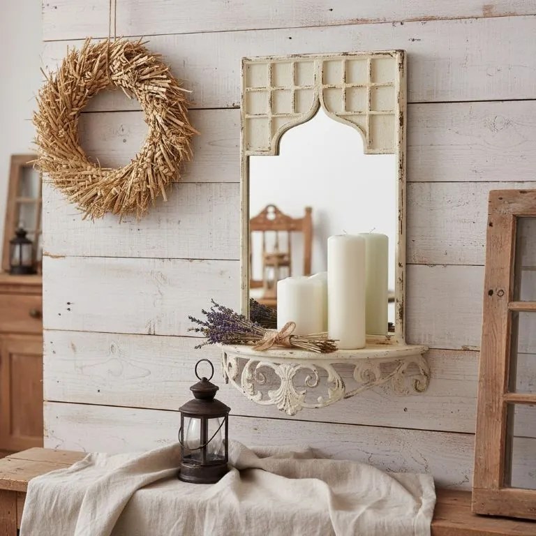 Lustro , półka w orientalnej ramie.