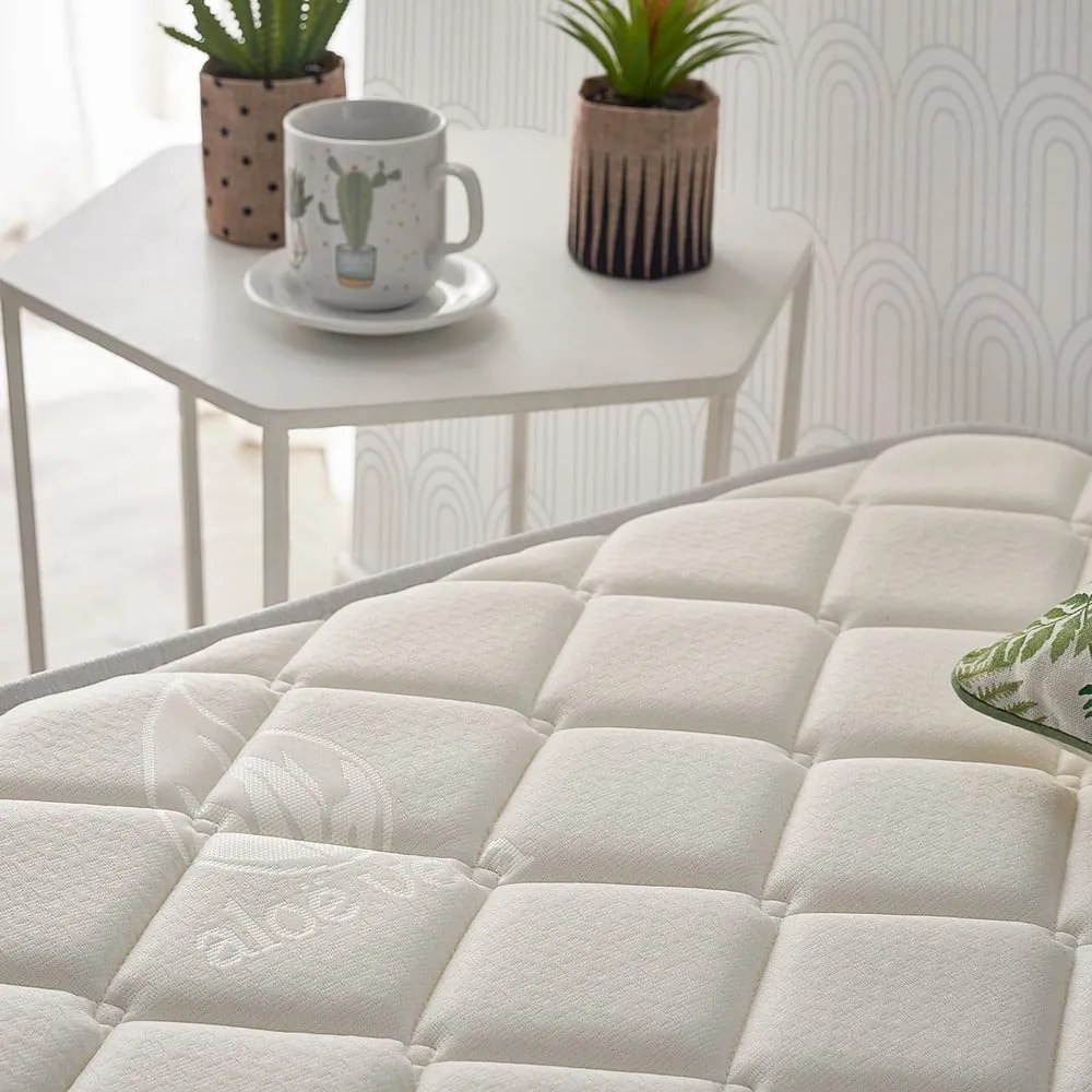 Twardy/średnio twardy piankowy materac dwustronny 90x200 cm Naturcare Aloe Vera – Moonia