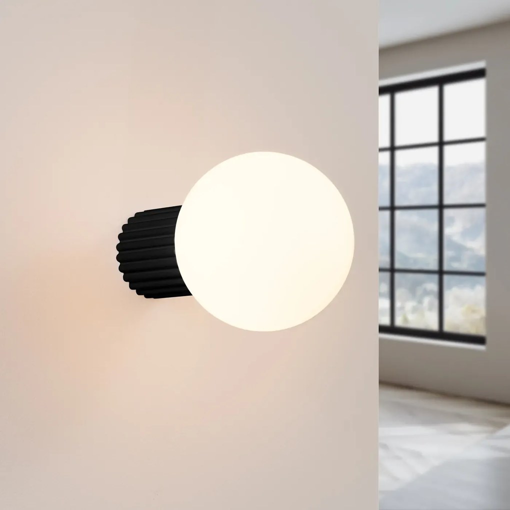 Kinkiet HALO czarny IP44 ryflowany SOLLUX LIGHTING