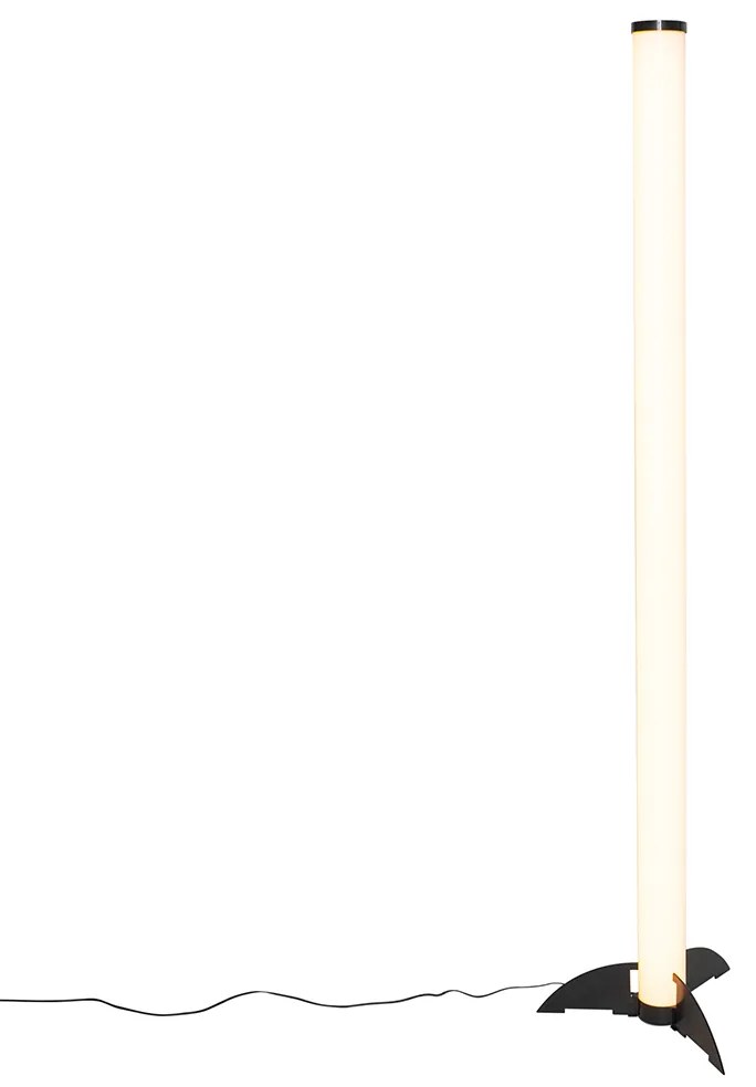 Lampa stojąca czarna z możliwością regulacji barwy światła w Kelvinach z pilotem - Bomba