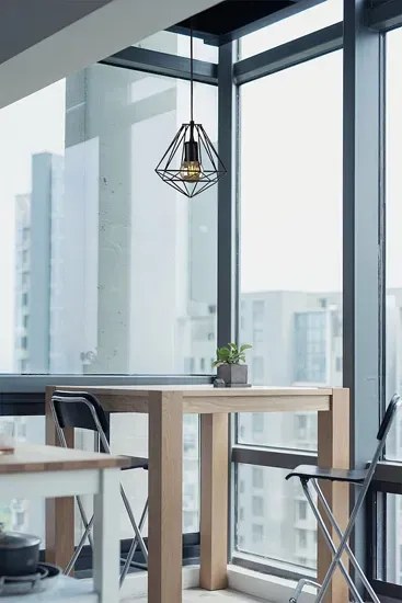 Wisząca lampa pojedyncza czarna R5-D04