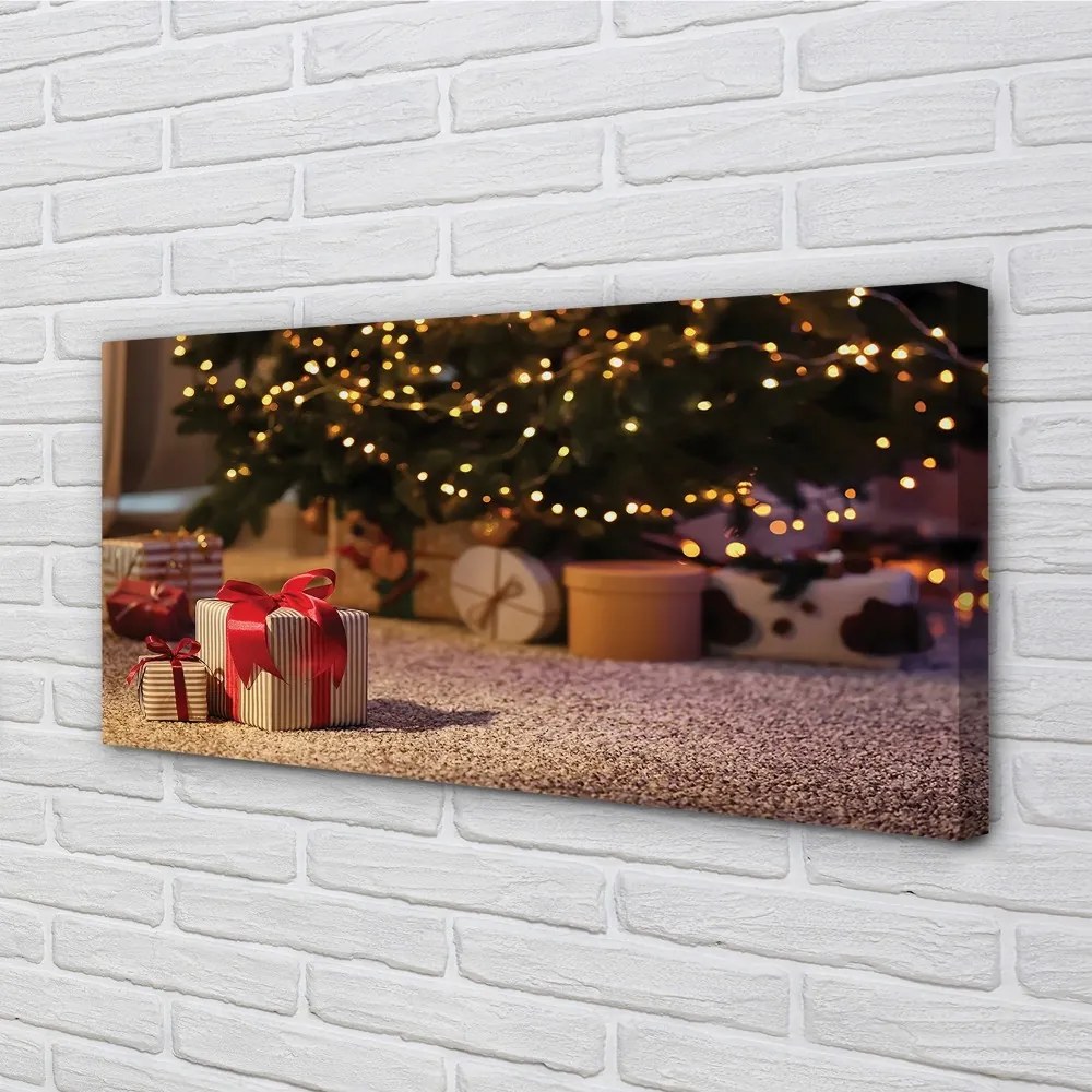 Obraz drukowany na płótnie Prezenty i Choinka