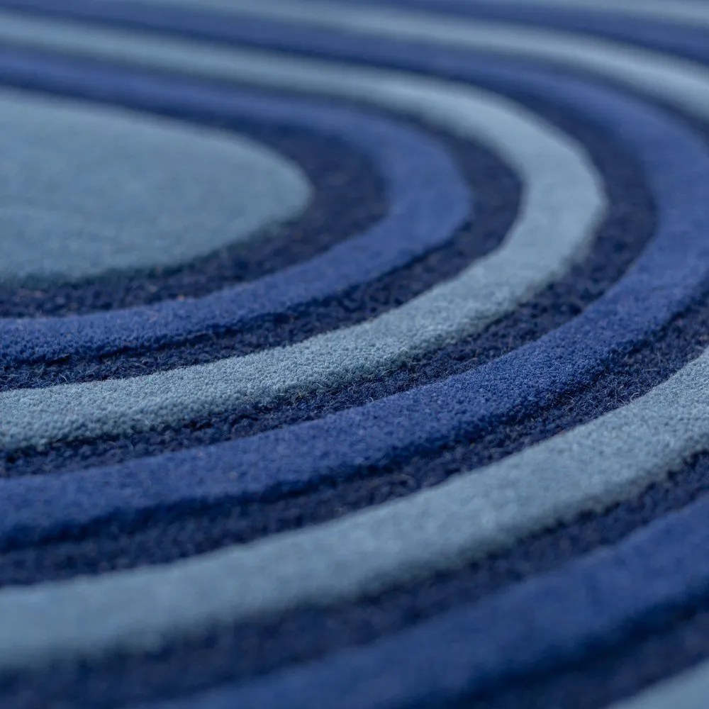 Ciemnoniebieski wełniany dywan tkany ręcznie 200x290 cm Conway Retro – Flair Rugs