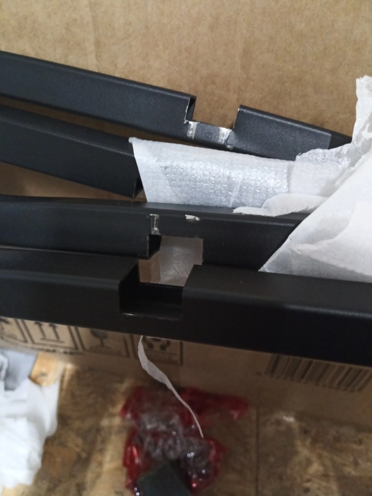 PROMOCJA Ciemnoszare aksamitne krzesło jadalniane LIBRA z czarnymi nogami II jakość