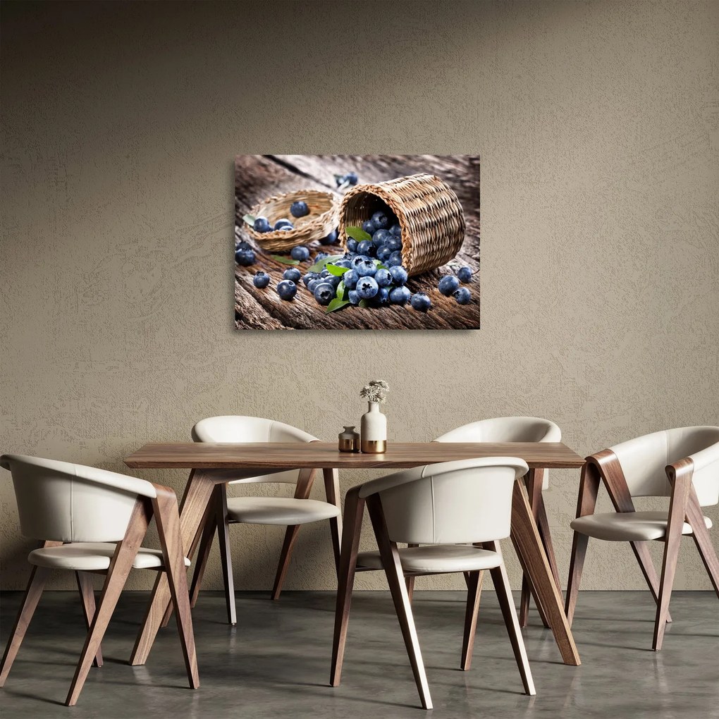 Obraz na szkle - Soczyste jagody (70x50 cm)