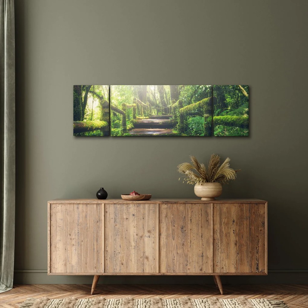 Obraz - drewniane schody w lesie (170x50 cm)