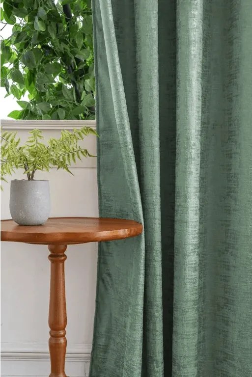 Zaciemniająca zasłona LOOM VELVET 140x250 cm, zielona Zawieszanie: Taśma z wiązaniami