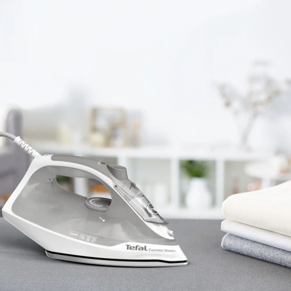 Żelazko parowe Express Steam FV2863 – Tefal