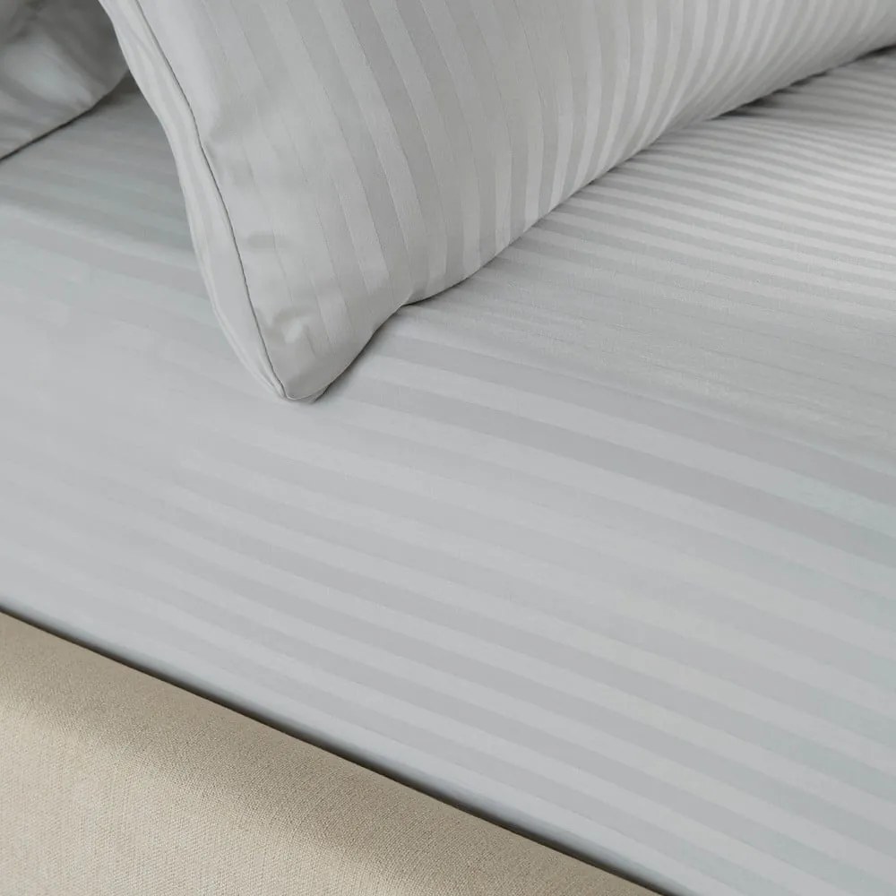 Szare prześcieradło elastyczne 90x190 cm Satin Stripe – Catherine Lansfield