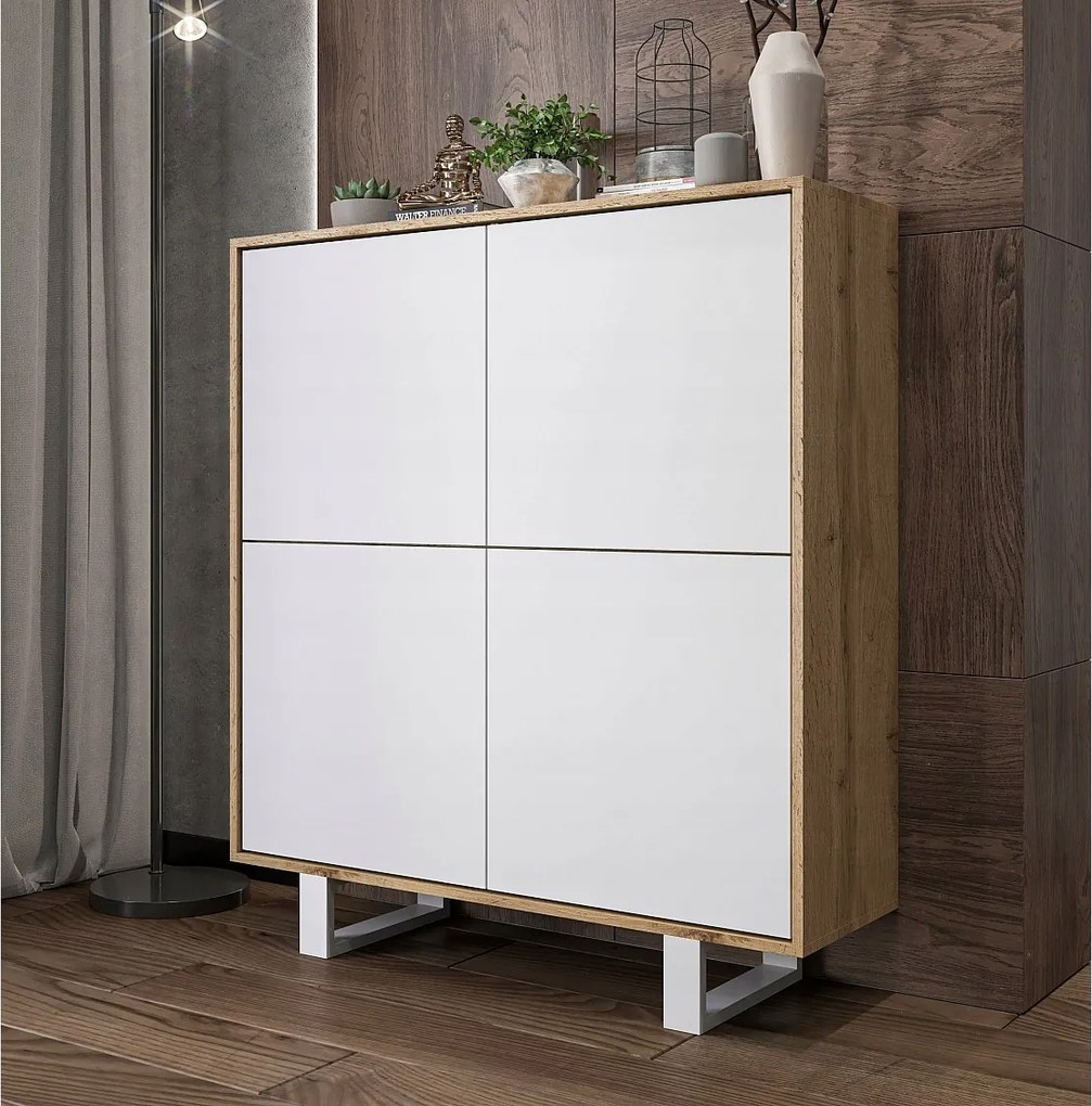 Komoda z 4 drzwiami – korpus dąb wotan fronty białe matowe – 113 cm, metalowe nogi
