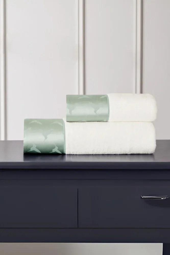 Podarunkowy zestaw ręczników COLIBRI, 2 szt Biały / miętowy haft