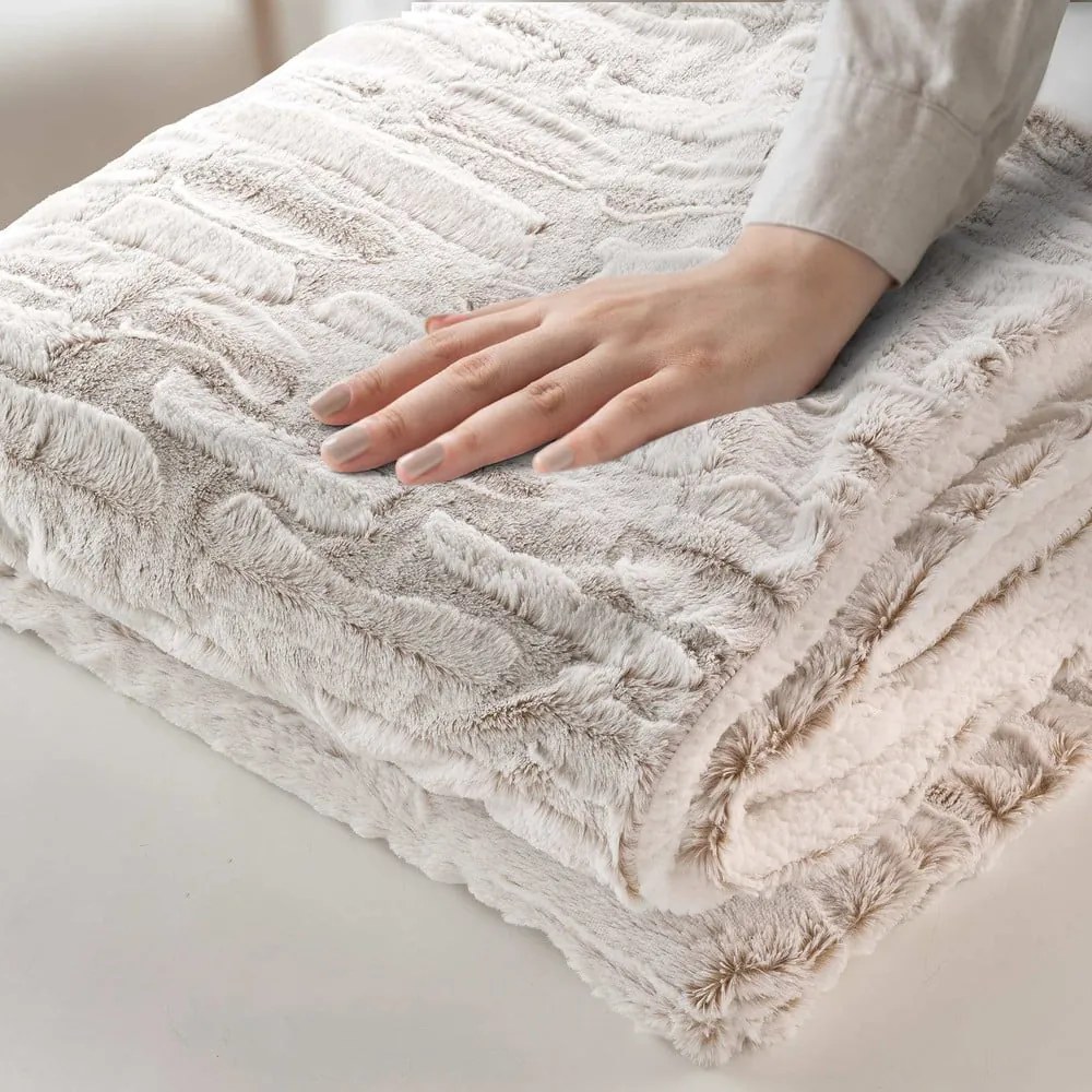 Beżowy koc z mikropluszu 180x220 cm Lynx – douceur d'intérieur