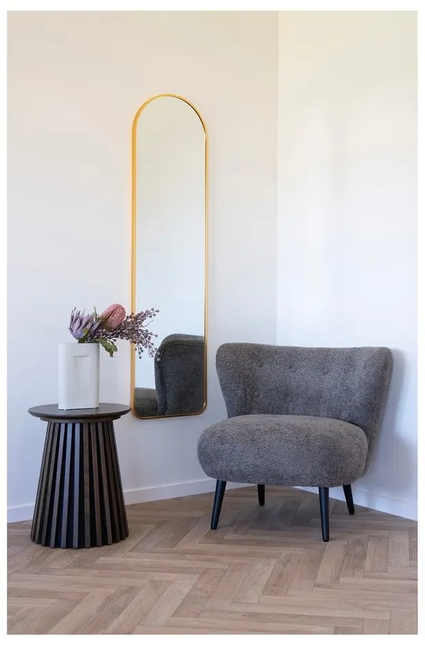 Brązowy fotel z materiału bouclé Covelo – House Nordic