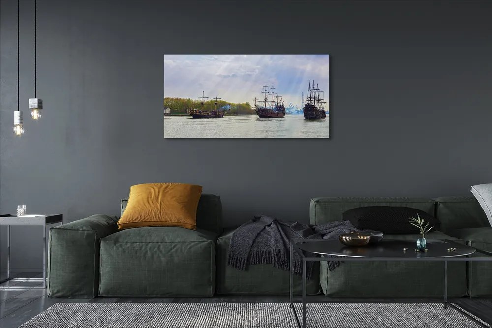 Obraz drukowany na płótnie Statki pod Błękitnym Niebem
