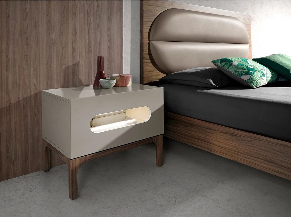 Stolik nocny z drewna orzechowego i szarego z oświetleniem wewnętrznym 7144 ANGEL CERDA