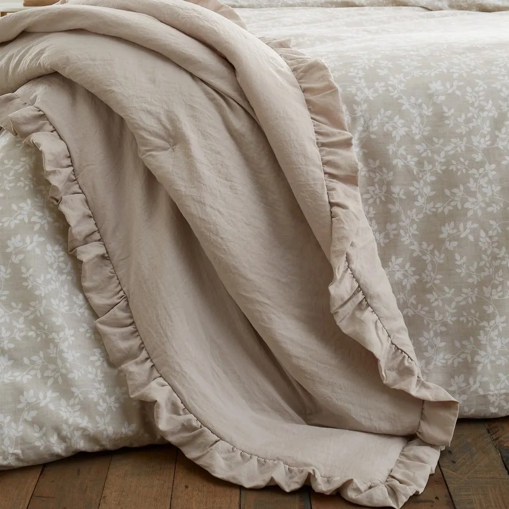 Beżowa narzuta na łóżko dwuosobowe 220x230 cm Soft Washed Frill – Bianca