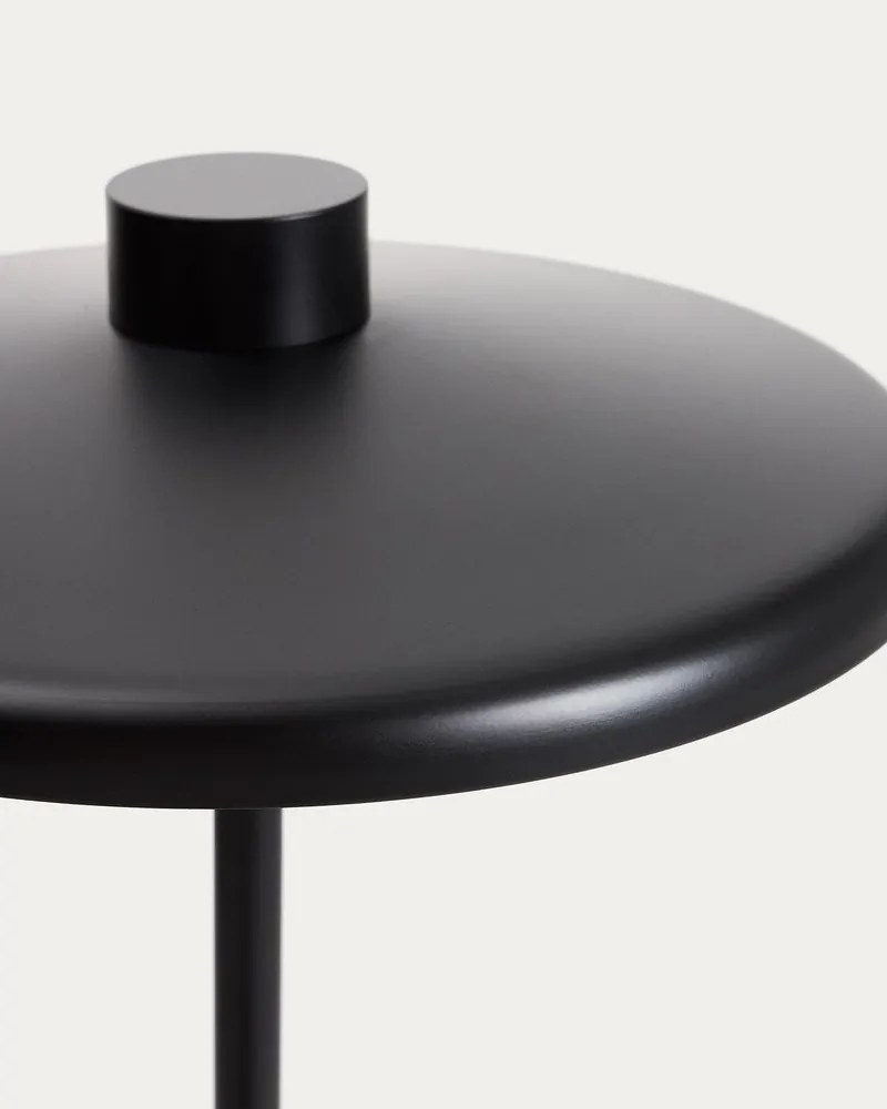 Czarna lampa stojąca z metalowym kloszem (wysokość 130 cm) Nuvira – Kave Home