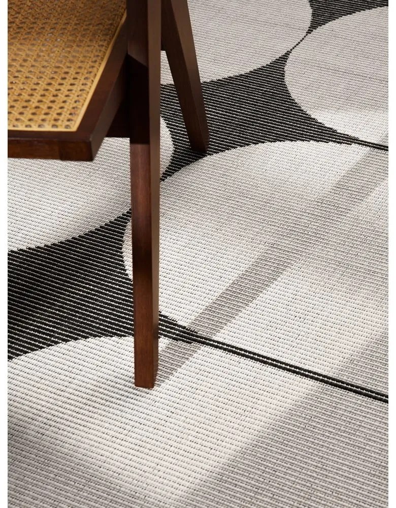 Czarno-biały dywan odpowiedni na zewnątrz 160x230 cm Duet Bowen – NORTHRUGS