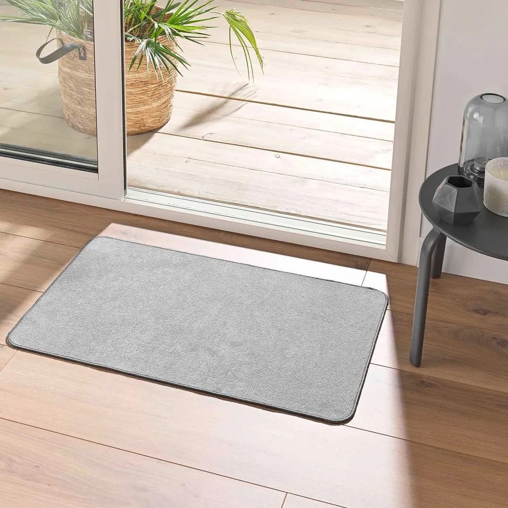 Wycieraczka 45x75 cm Carpetuni – douceur d'intérieur