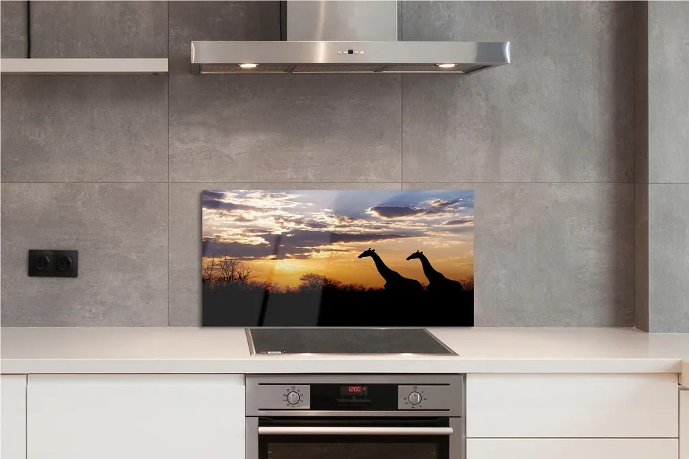 Szklany Panel Żyrafy w Otoczeniu Drzew