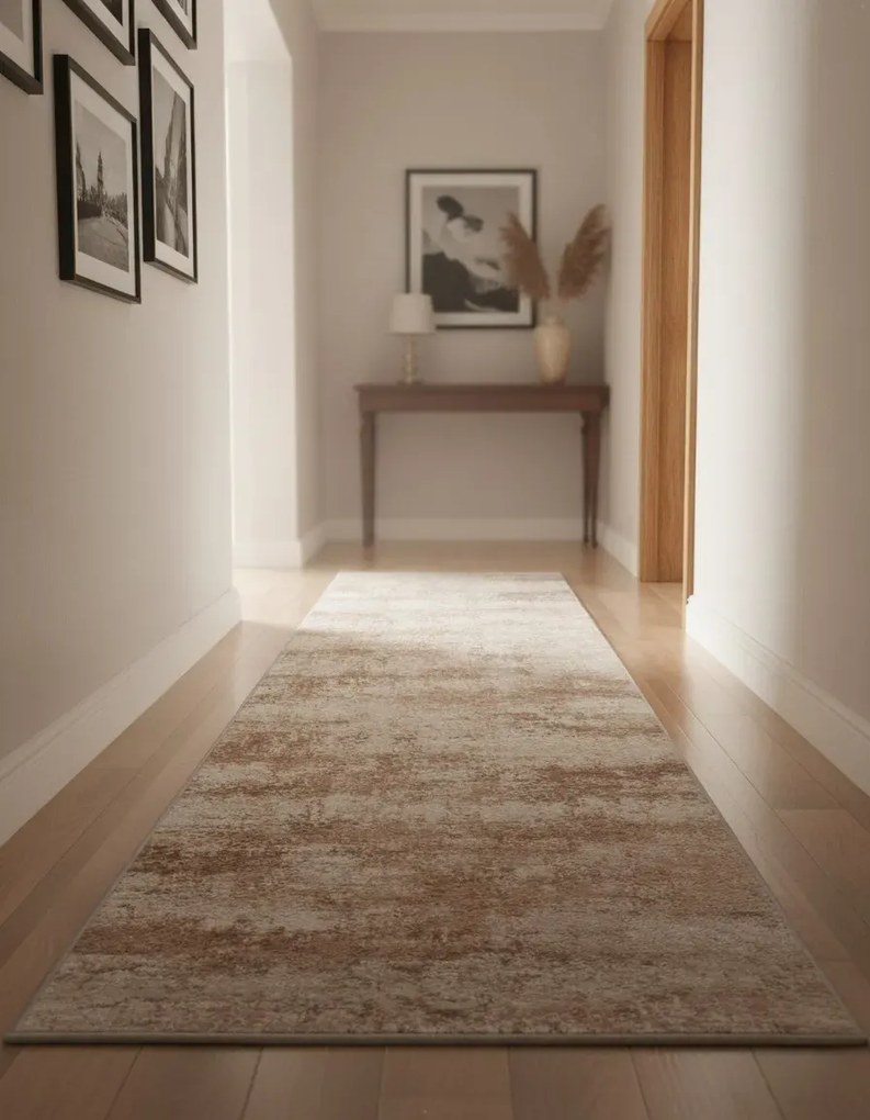 Przecierany nowoczesny chodnik dywanowy na metry L7-H51