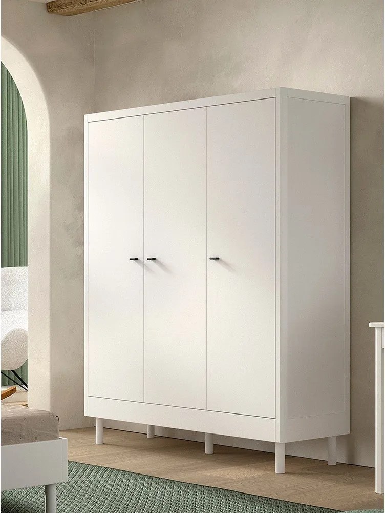 Biała szafa dziecięca z litego drewna bukowego 146x190x55 cm Forrest – Vipack